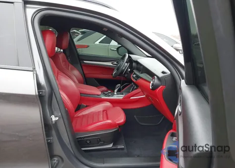 2018 Alfa Romeo Stelvio Ti Sport Awd из США, поврежденный, VIN ZASFAKNN5J7C00704